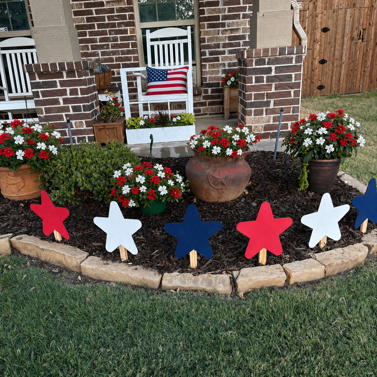 Red White and Blue Star Trio Yard Art