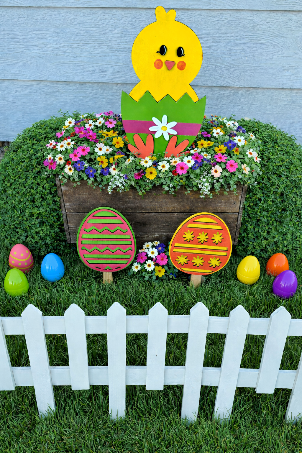 Easter Chick and Eggs