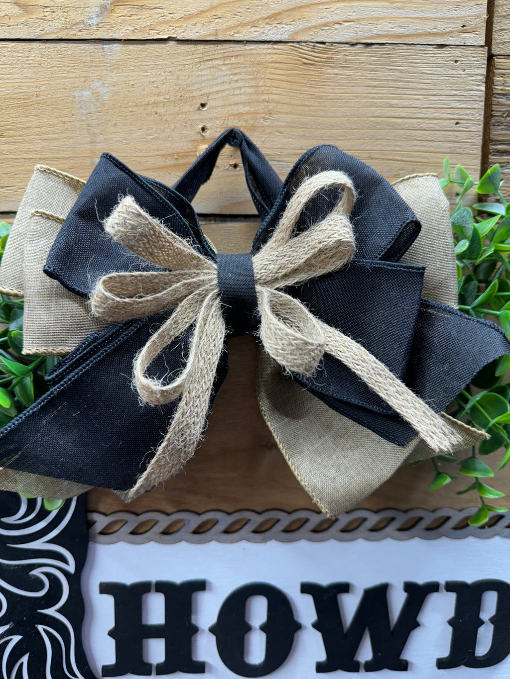 Western Howdy Boot Door Hanger