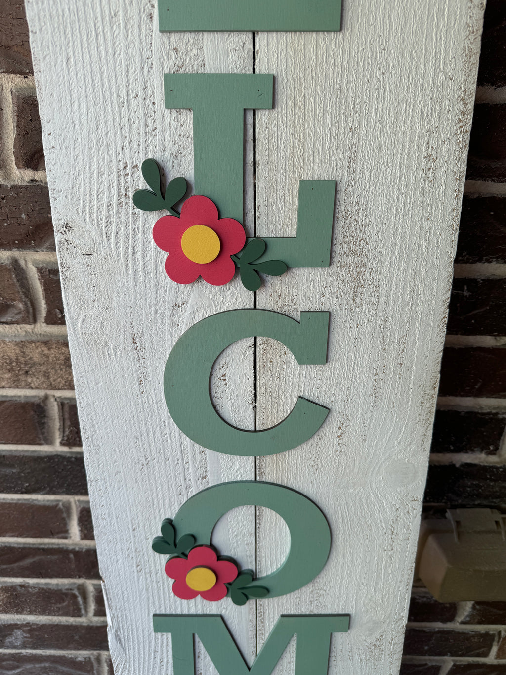 Floral Welcome Porch Leaner