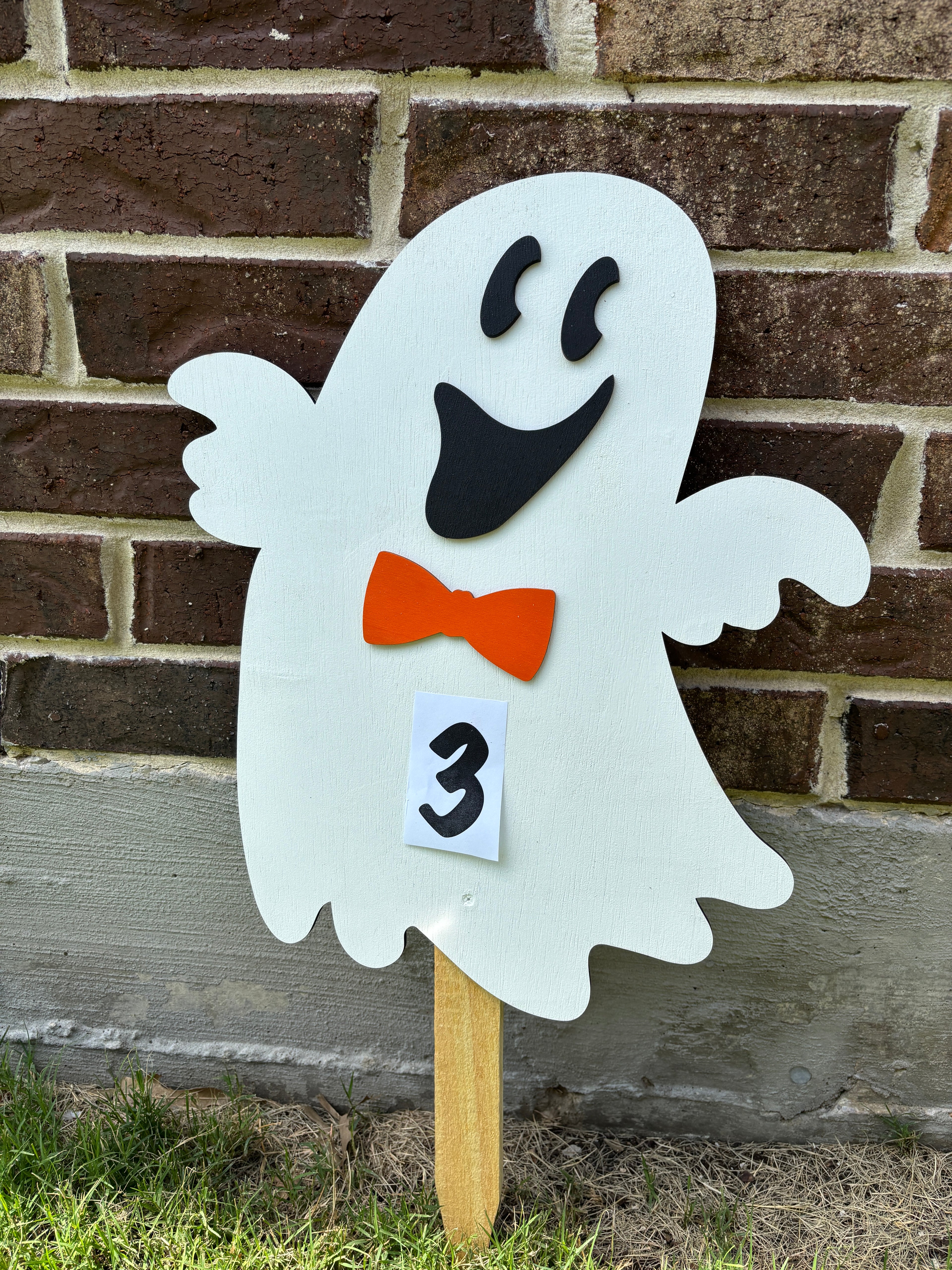 Personalized Ghost Yard Art