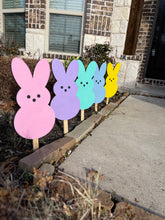 Load image into Gallery viewer, 5 Piece Easter Peep Yard Art Set
