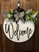 Load image into Gallery viewer, Classic Black and White Welcome Door Hanger
