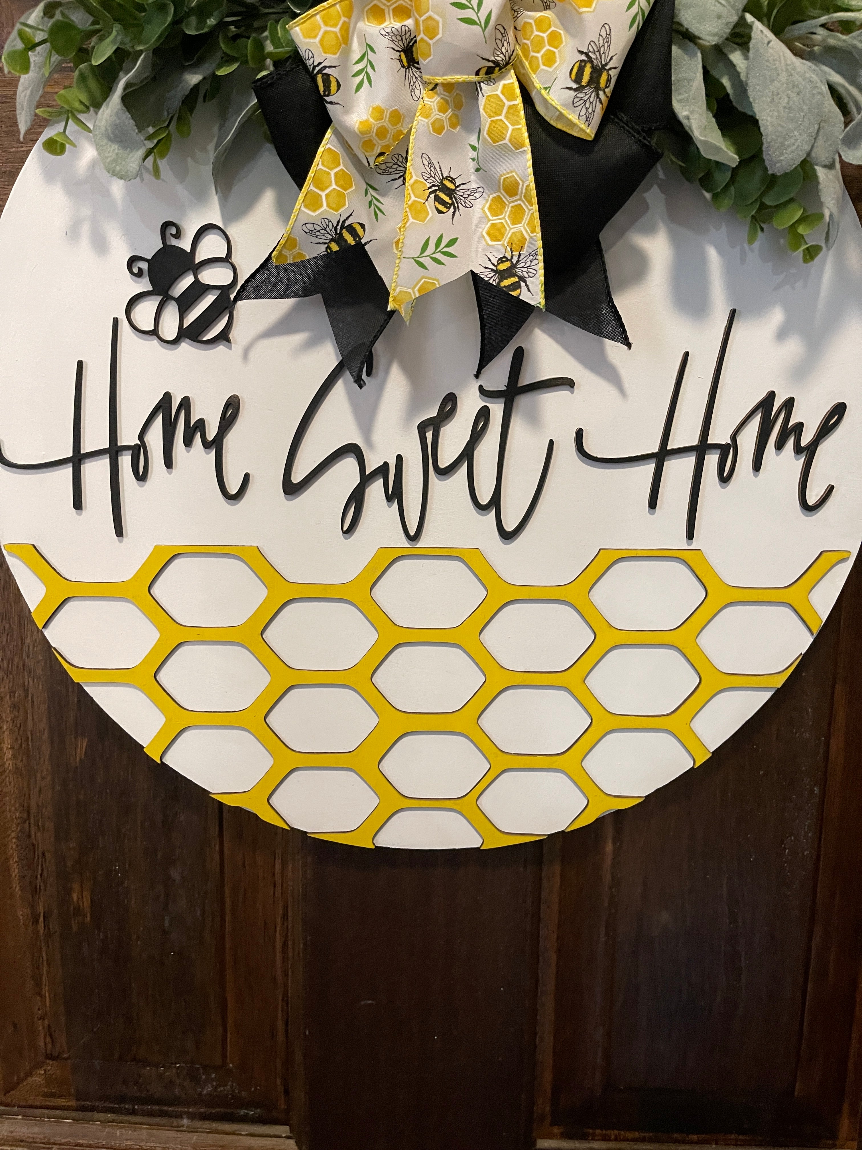 Home Sweet Home Bee Door Hanger