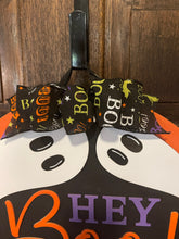 Load image into Gallery viewer, Hey Boo Halloween Door Hanger
