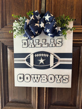 Load image into Gallery viewer, Dallas Cowboys Door Hanger
