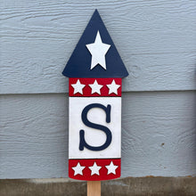 Load image into Gallery viewer, 3 Piece Patriotic USA Themed  Outdoor Bottle Rocket Set - Red White and Blue
