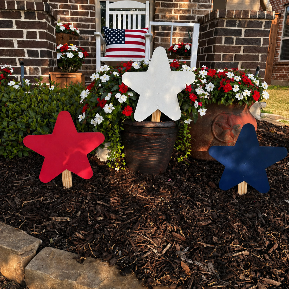 Red White and Blue Star Trio Yard Art