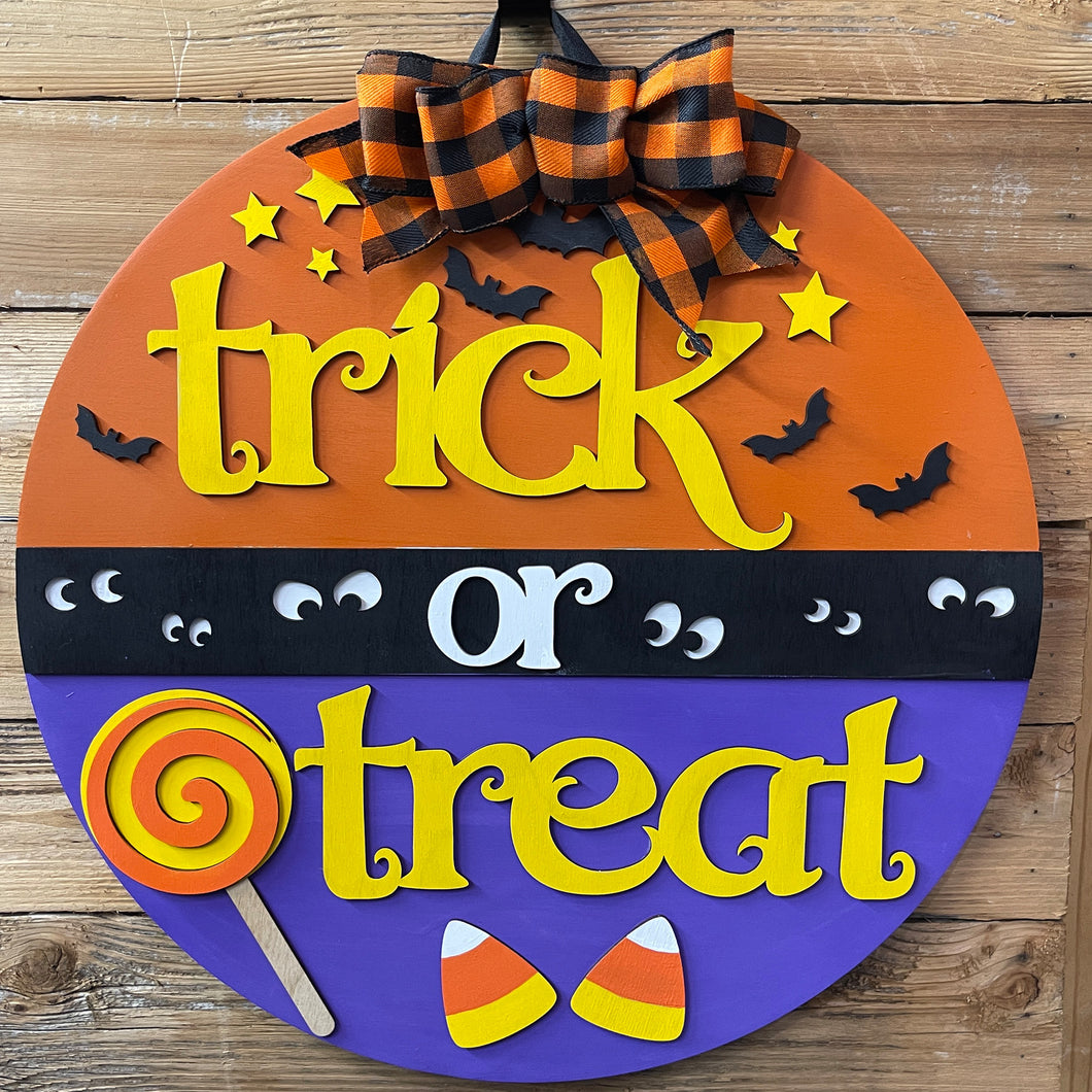 Trick or Treat Door Hanger